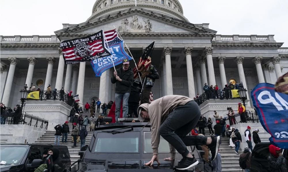ΗΠΑ - FBI: Ετοιμάζονται για ένοπλες διαδηλώσεις οι οπαδοί του Τραμπ